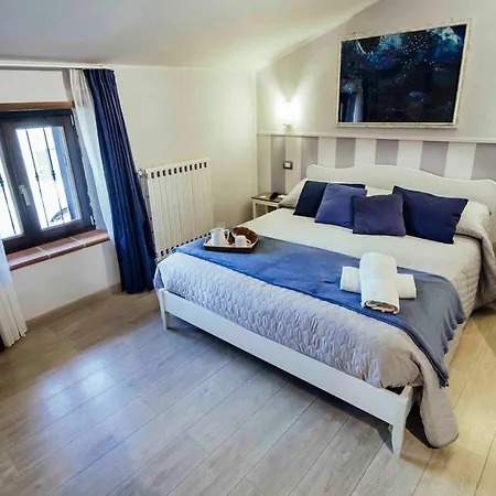 Couette-café Antiche Mura 3*